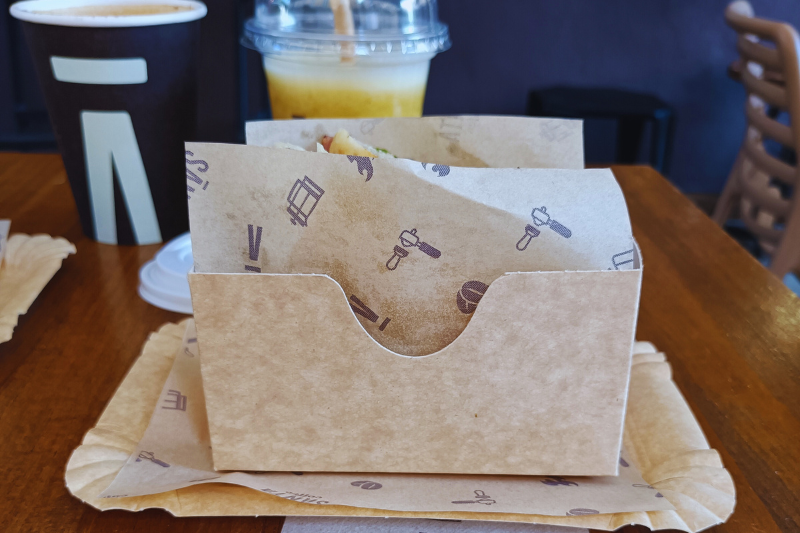 papel antigrasa: ventajas para restaurantes
